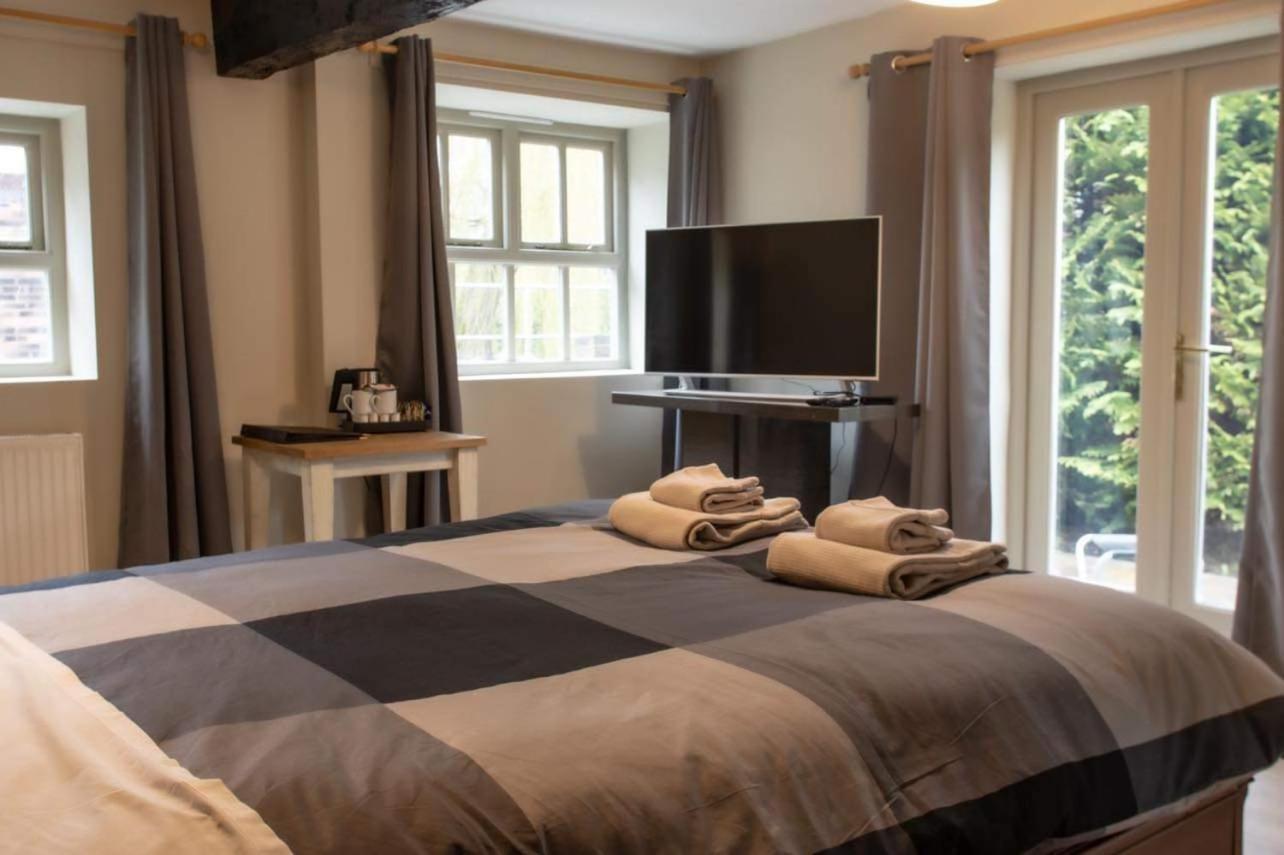 The Mill Bed And Breakfast Stone  Exteriör bild